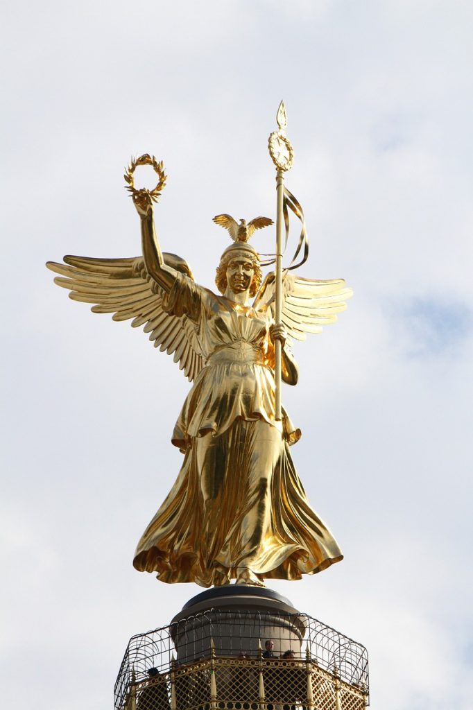 berlin, statue, golden-2581712.jpg